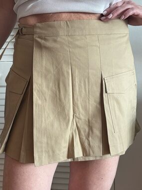 Zara Tan Pleated Cargo Skort
